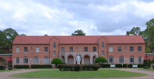 University of St. Thomas School of Theology Thumbnail